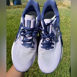 Brooks Launch 9 Women’s Sneakers Used